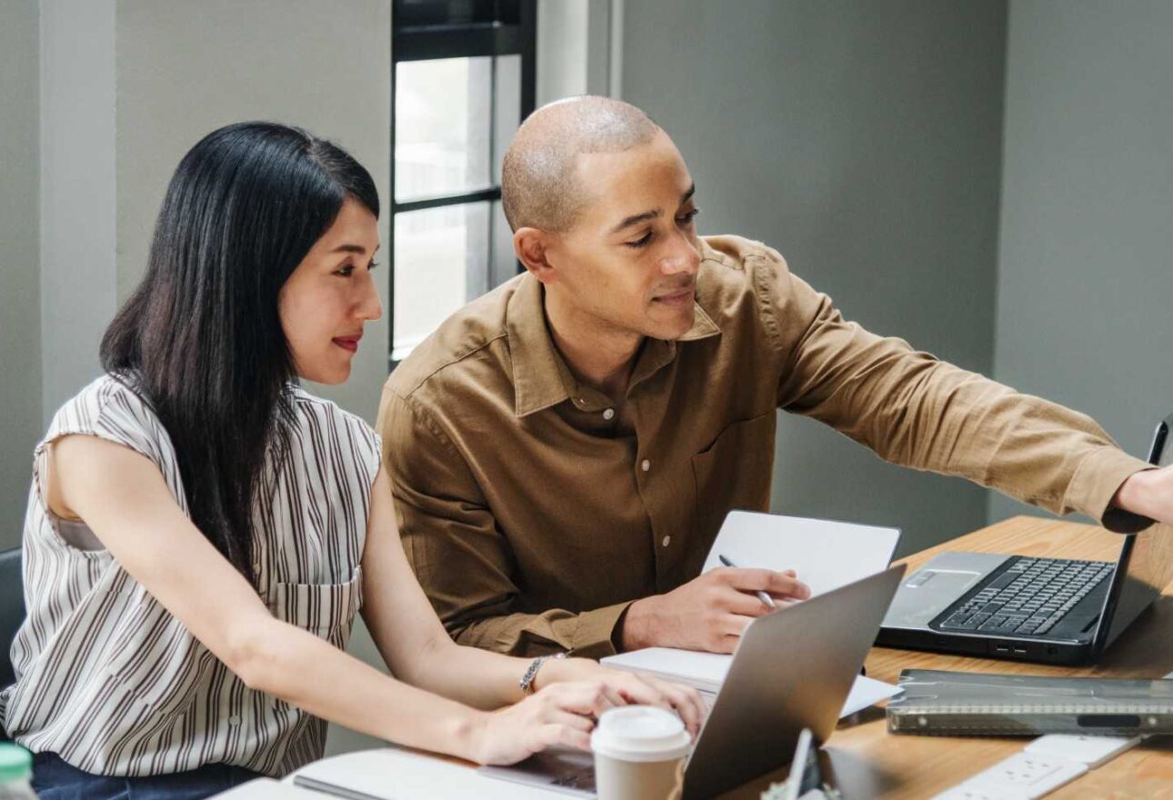 Philippines E-Invoicing Explained: BIR EIS Rules, Deadline, and Who Must Comply 1 Philippines E-Invoicing Explained: BIR EIS Rules, Deadline, and Who Must Comply